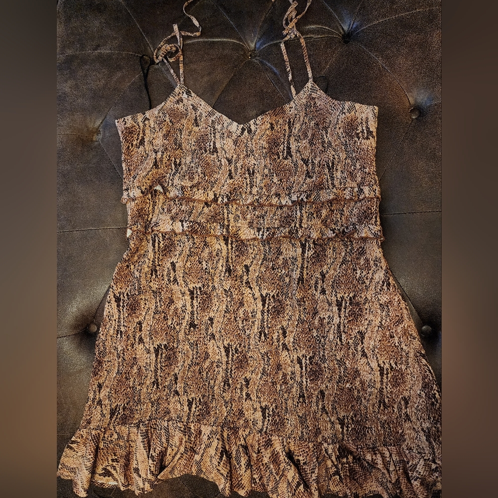EXPRESS- Animal Print Smocked Tie Sleeve Ruffle Dress - Picture 2 of 4